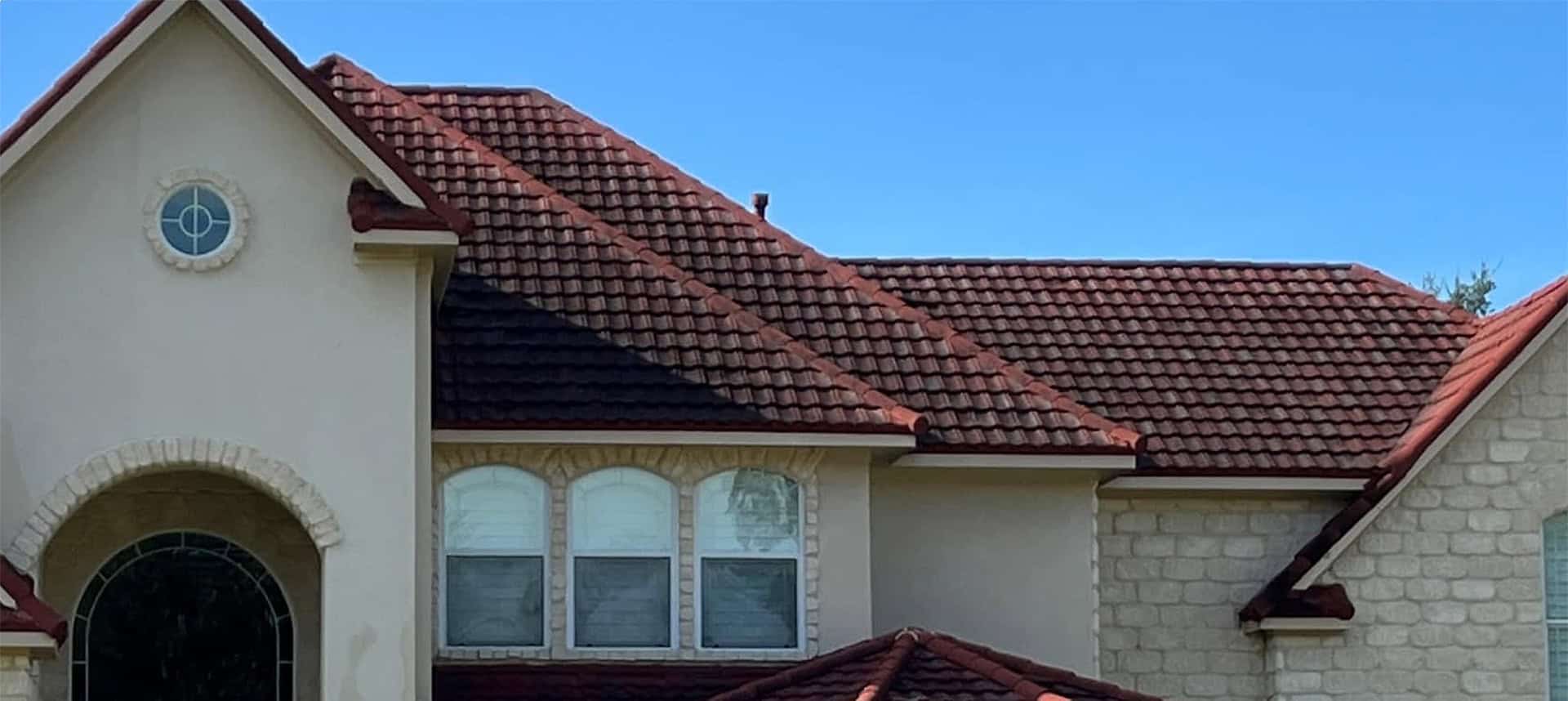 Clean Charleston roof after professional soft wash treatment